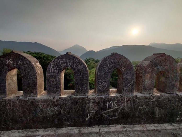 Uparkot Fort-5